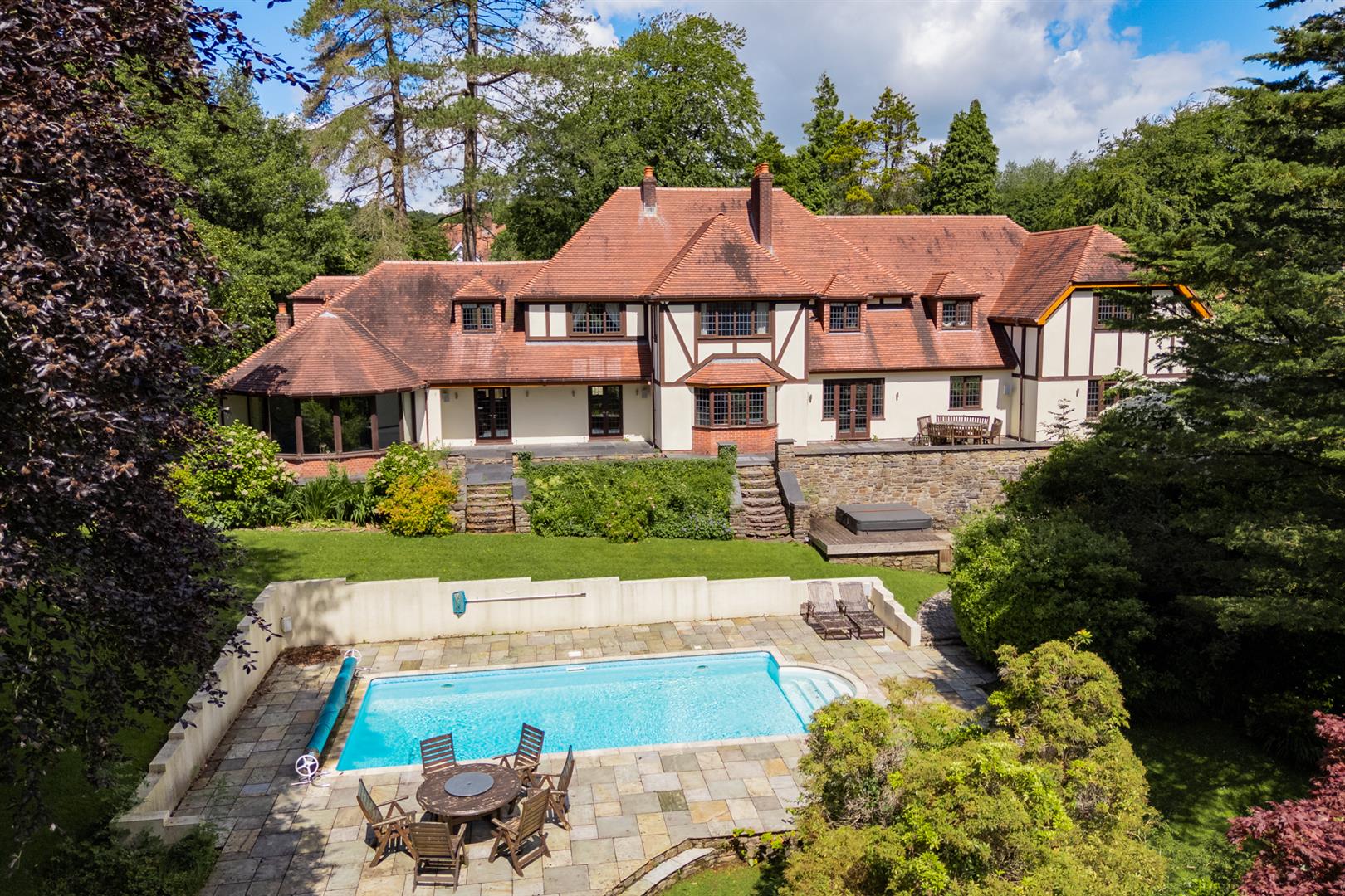 325 Gower Road, Killay, Swansea, SA2 7AE